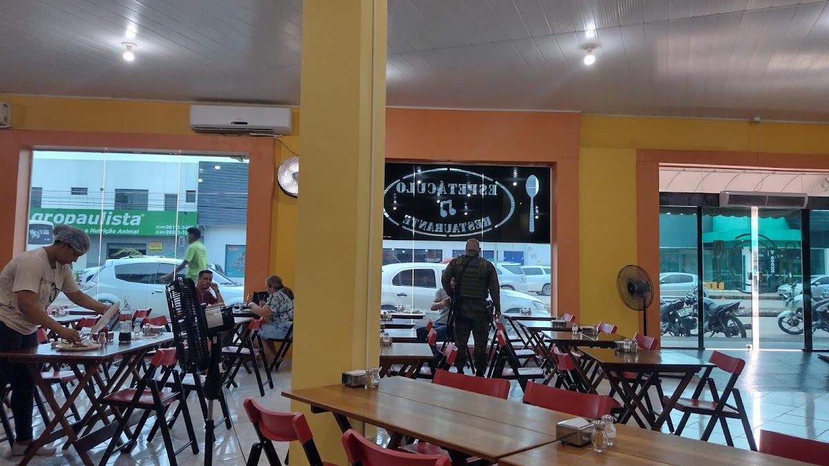 Espetáculo Restaurante